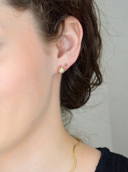 Złote kolczyki przy uchu kulki grawerowane 3 mm DIA-KLC-10897-585 3mm.  Złote kolczyki wykonane z wysokiej jakości złota próba 5 (3).JPG
